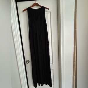 Theory Classic Black Garment